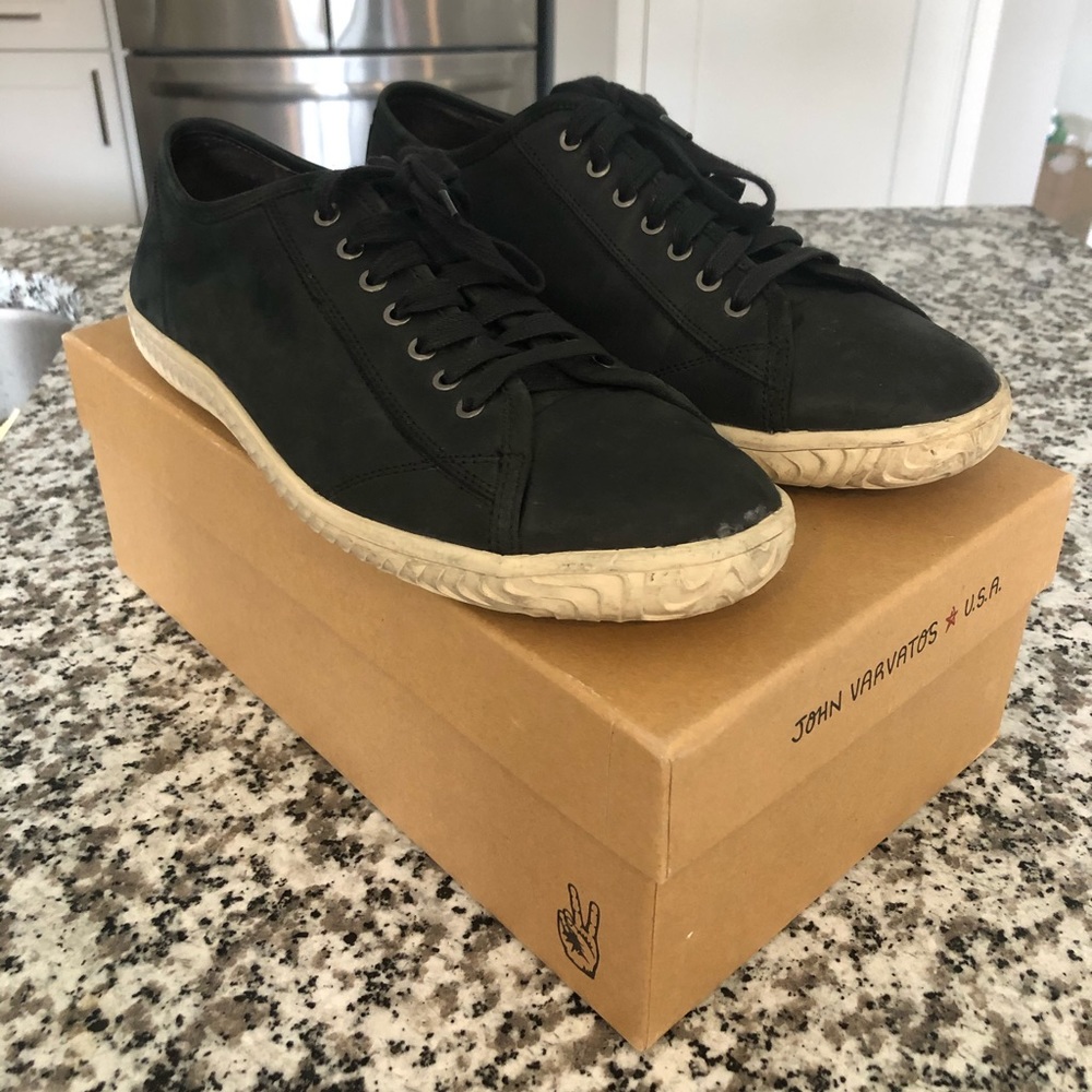 John Varvatos Sneakers